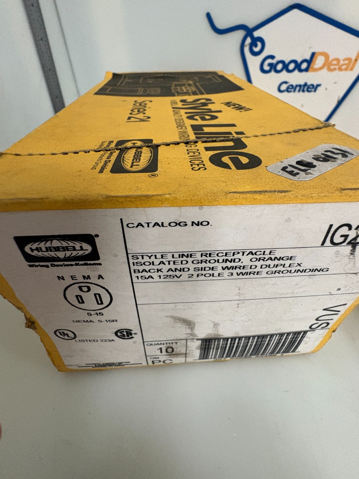 BOX OF 10 HUBBELL 15A ORANGE BACK ISOLATED GROUND RECEPTACLE #IG2152