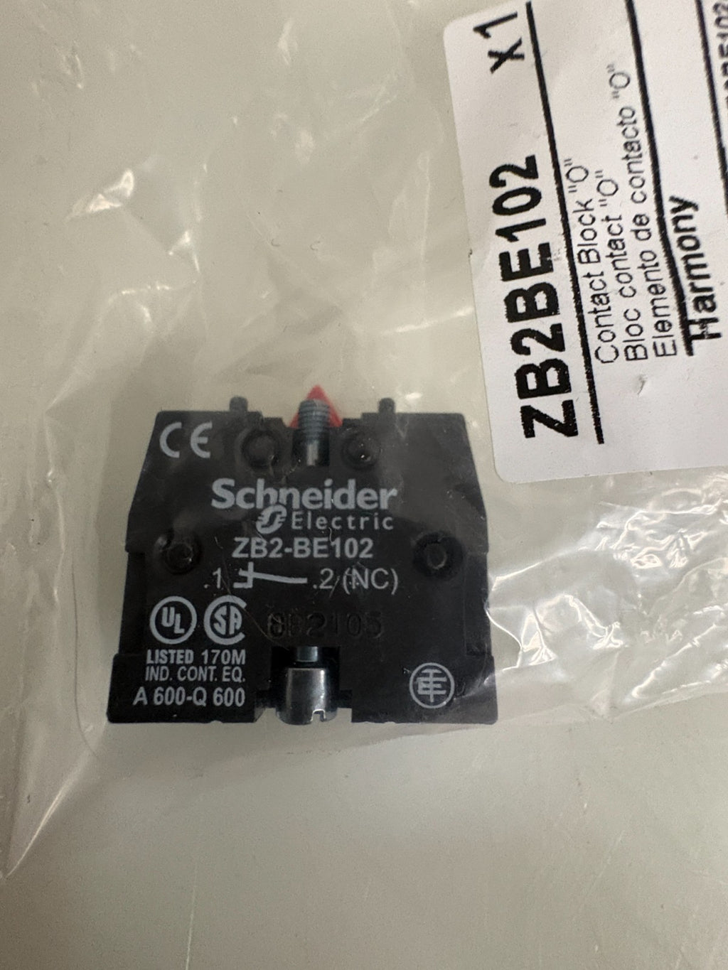 LOT OF 3 SCHNEIDER CONTACT BLOCK ZB2BE1021