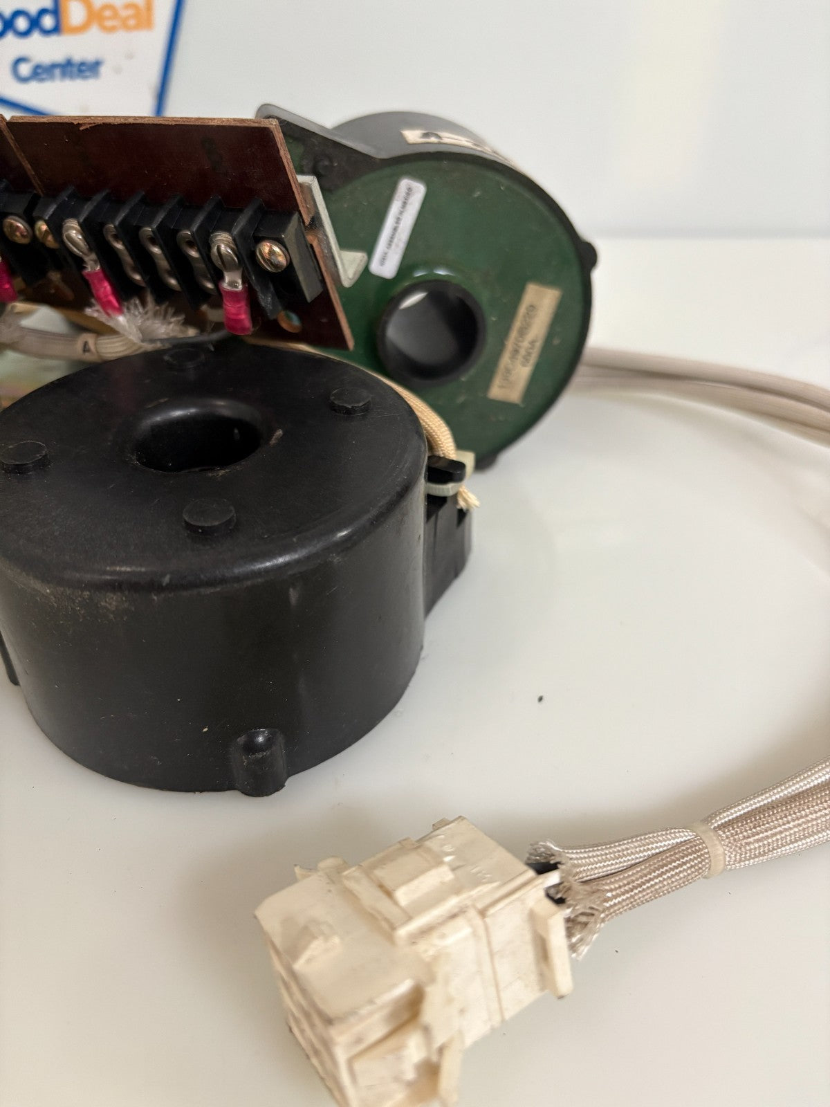 LOT OF 3 GENERAL ELECTRIC 600A CURRENT TRANSFORMER 139C4970G229