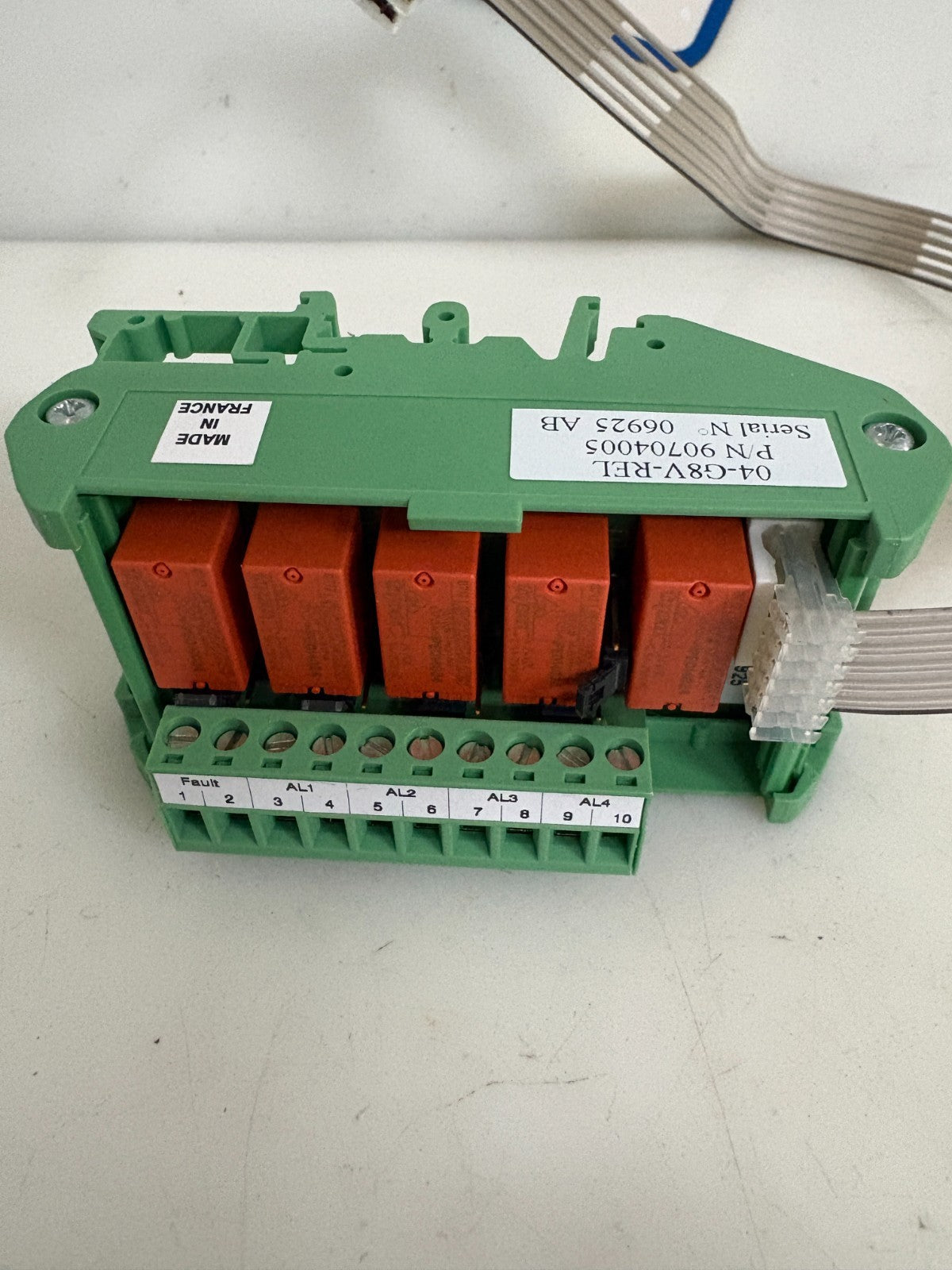 WESO PHOENIX CONTACT RELAY BOARD W CABLE 04-G8V-REL #907040051