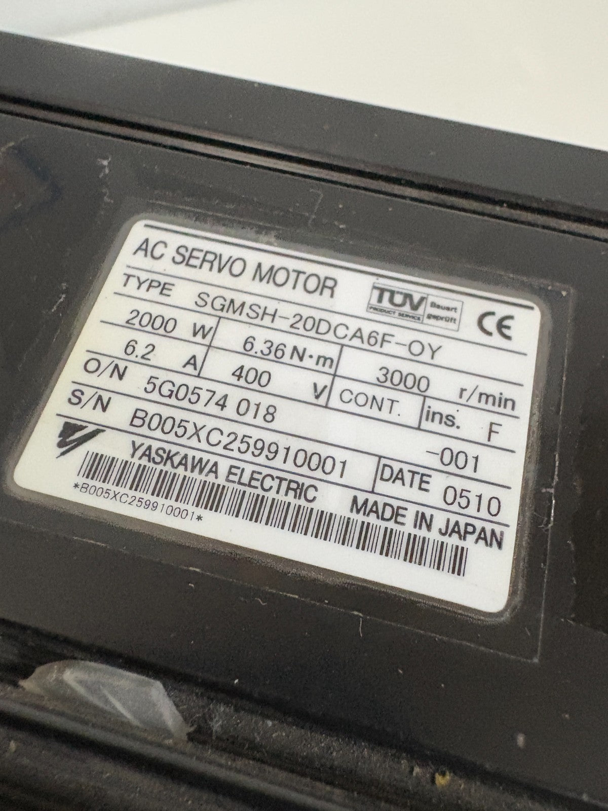 YASKAWA AC SERVO MOTOR SGMSH-20DCA6F-0Y