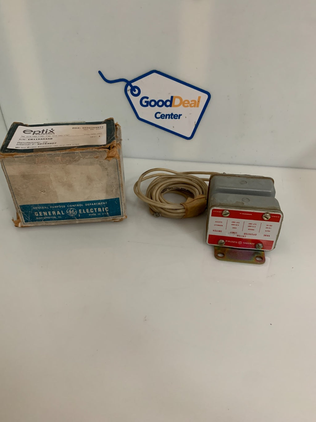 GENERAL ELECTRIC VANE OPERATED LIMIT SWITCH CR115A54AB0