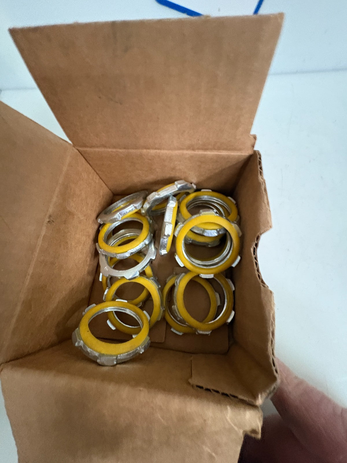 LOT OF 16 0-Z/GEONEY 1" LIQUIDTIGHT SEALING LOCKNUTS SLG-100S