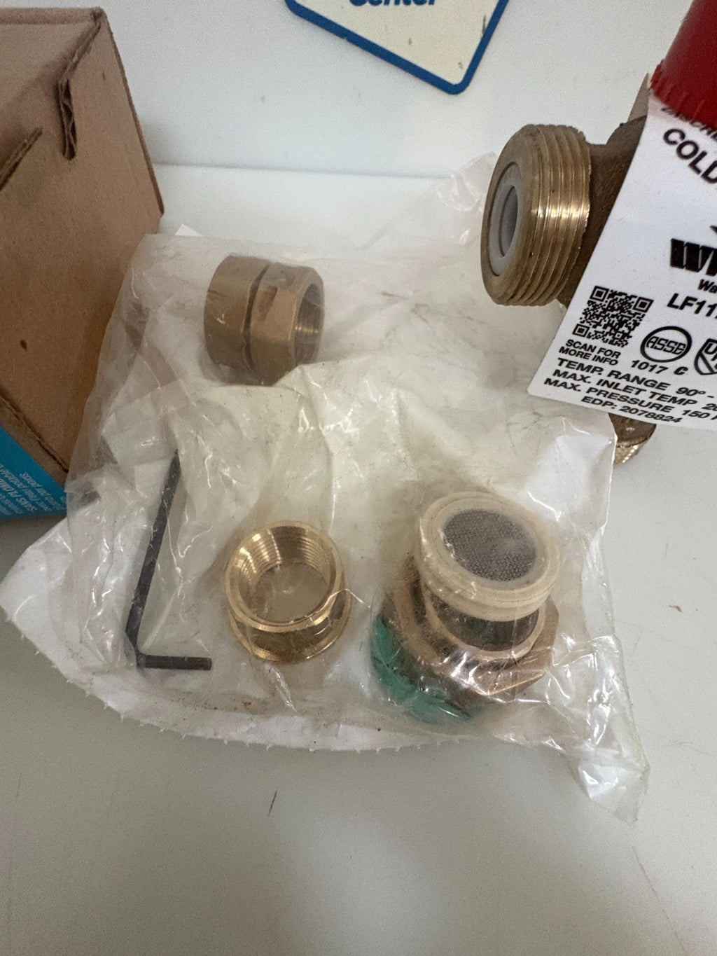 WATTS HOT WATER TEMPERATURE CONTROL 1/2 LF1170M2-UT2