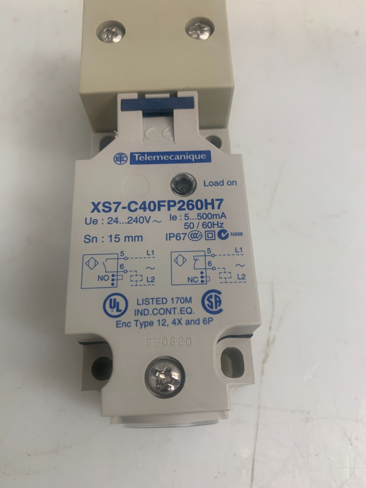 SCHNIEDER / Telemecanique XS7-C40FP260H7 Proximity Switch 044842