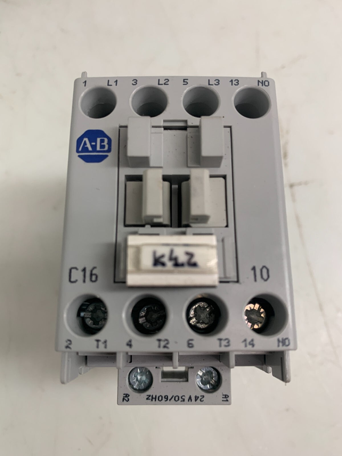 ALLEN-BRADLEY 100-C16*10 Contactor  Serie B  (Lot of 3)1