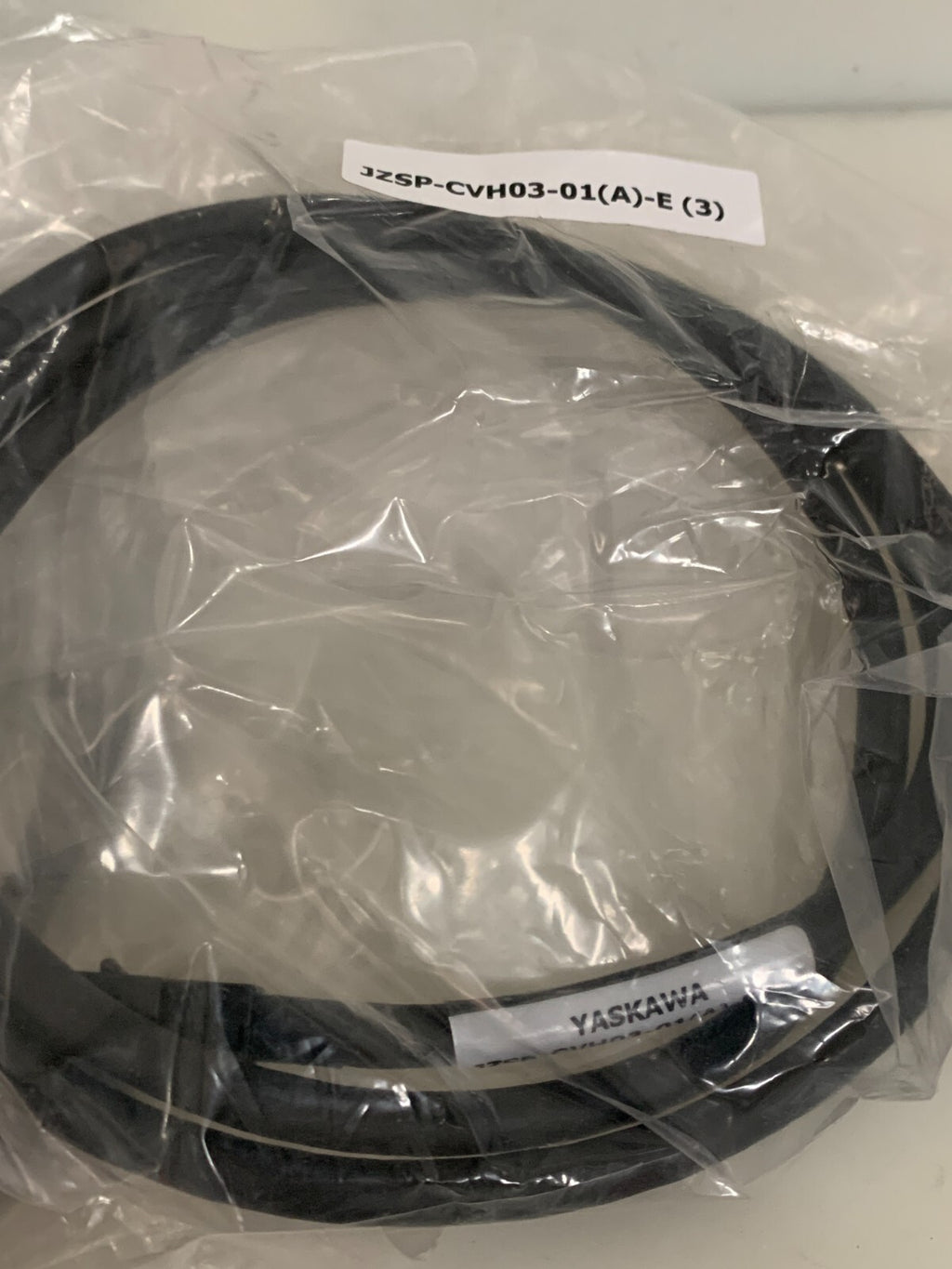 LOT OF 3 YASKAWA CONNECTING CABLE JZSP-CYH03-01(A)-E (3)