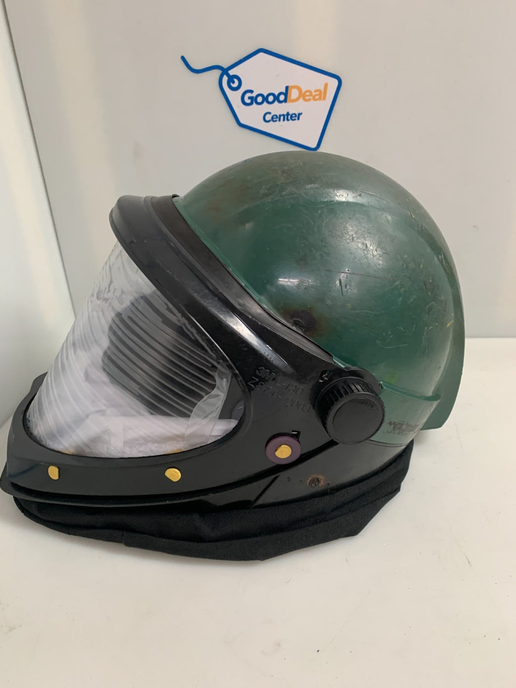 3M  VersaFlow   Visor/Helmet W/Flame Resistant Shroud  -  Old Model w New Visor