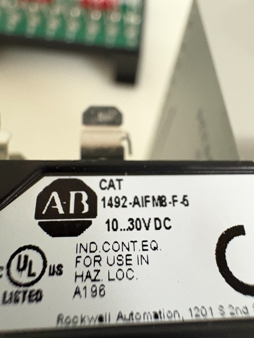 LOT OF 2 ALLEN BRADLEY INTERFACE MODULE 1492-AIFMB-F-52