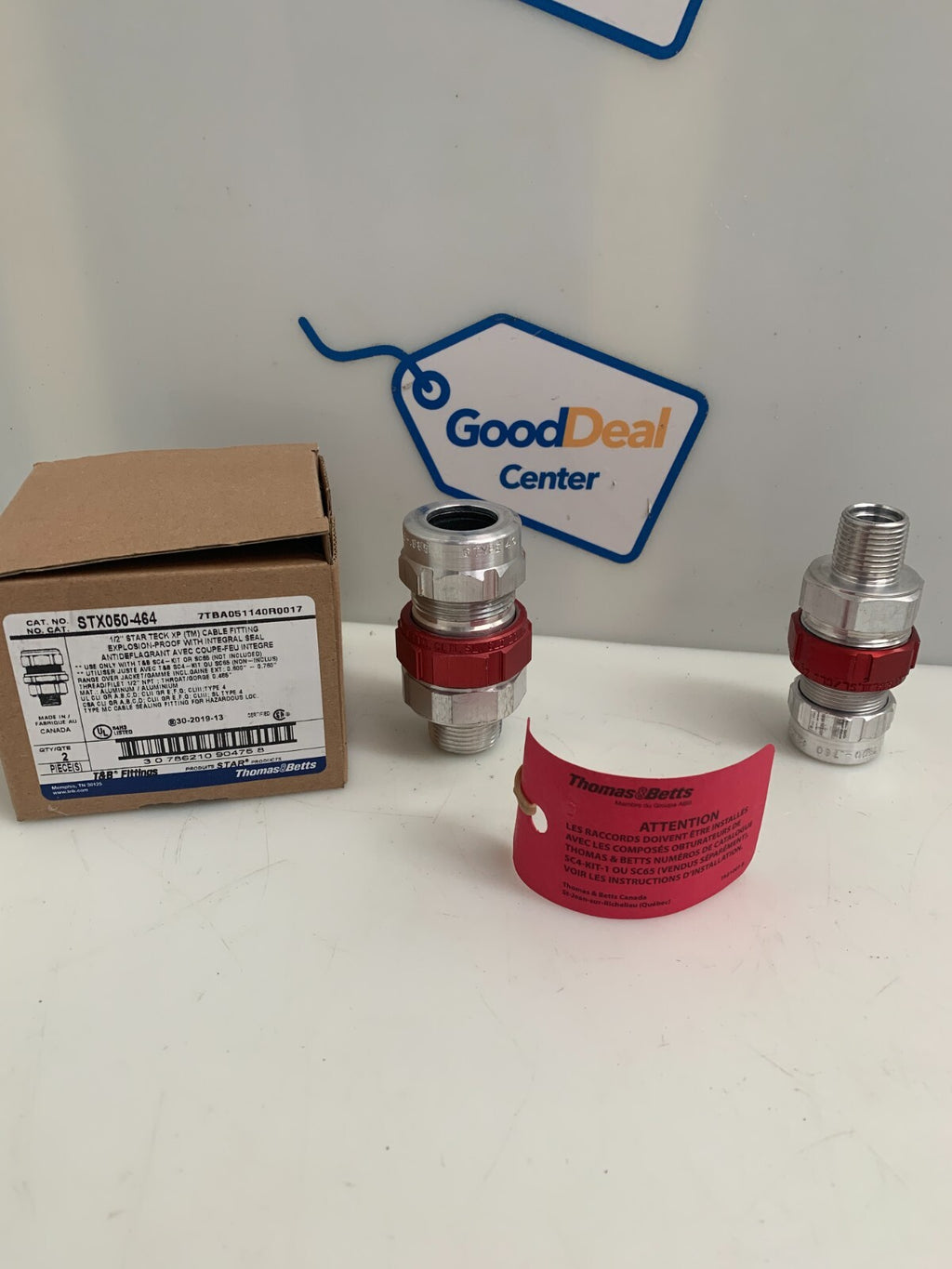 THOMAS & BETTS STX050-464 / STX050464 1/2" Star Teck XP (NEW IN BOX) 2 pieces