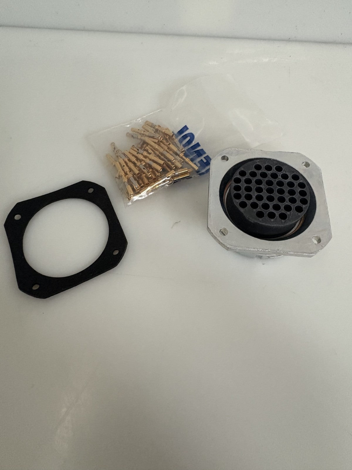 AMPHENOL SOCAPEX CIRCULAR CONNECTOR SX SLX EF 439 R 14-09