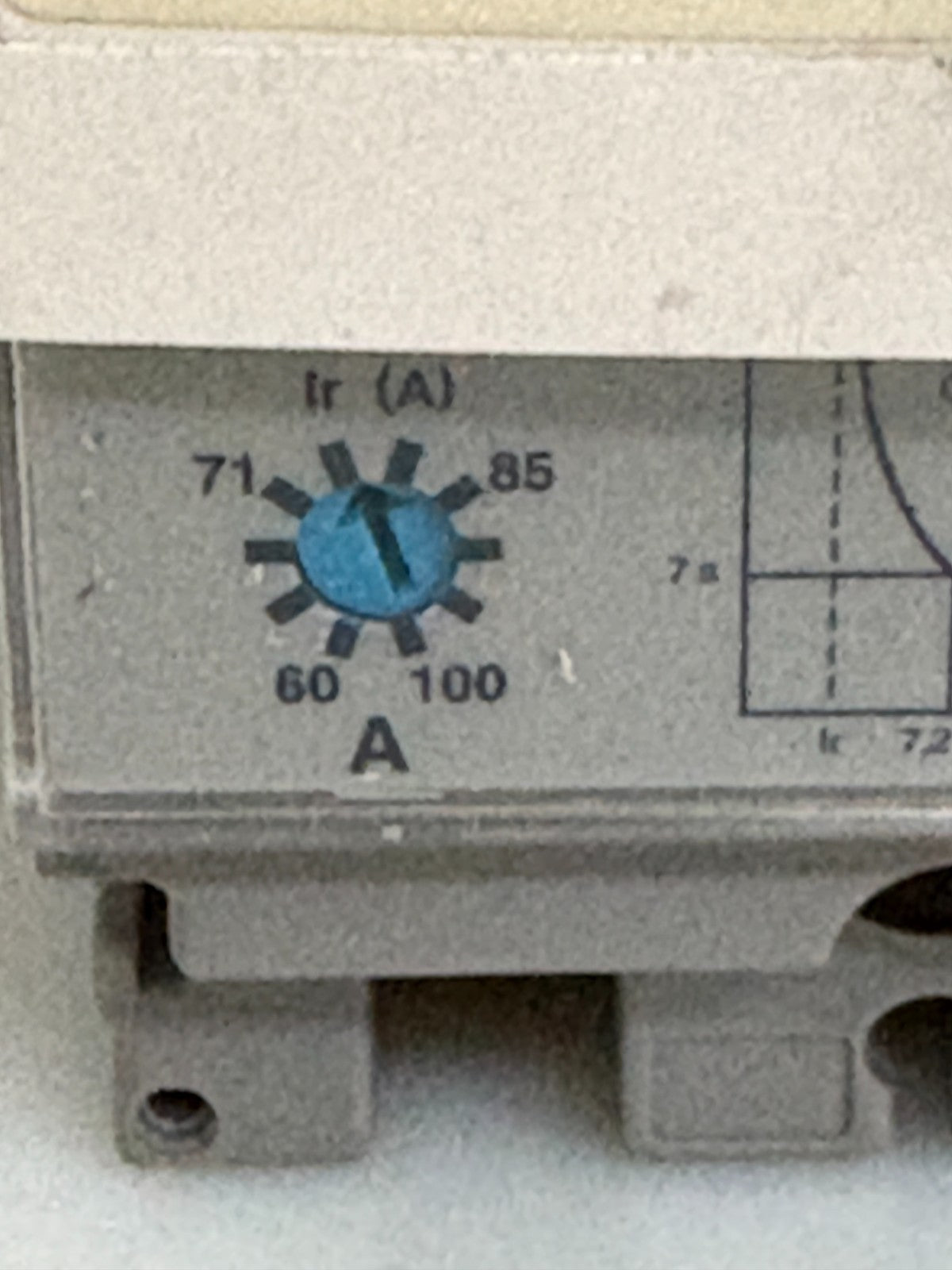 SCHNEIDER TELEMECANIQUE CIRCUIT BREAKER GV7-RE1002