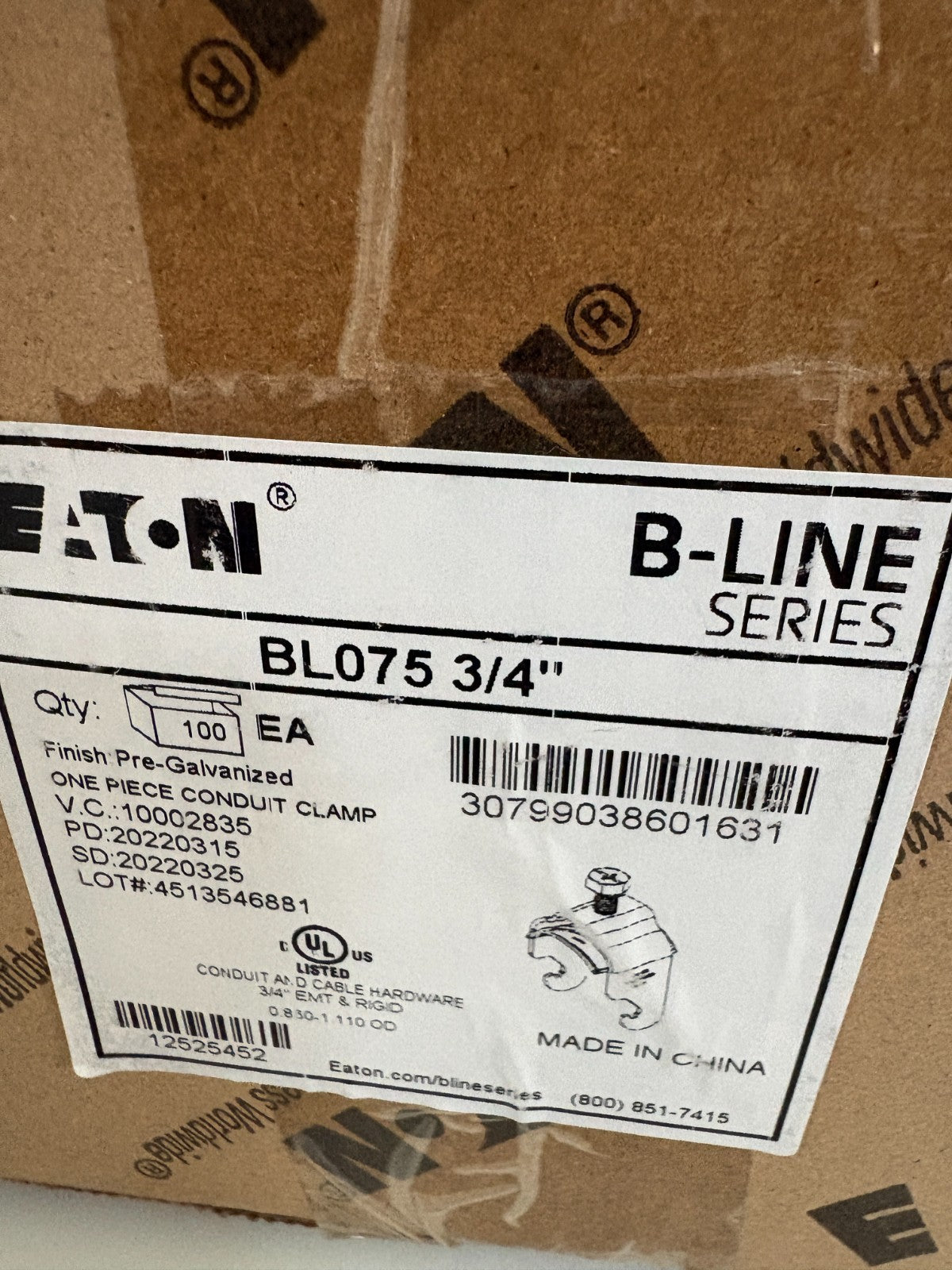 EATON ONE PIECE CONDUIT CLAMP BL075 3/4"  100 IN BOX2
