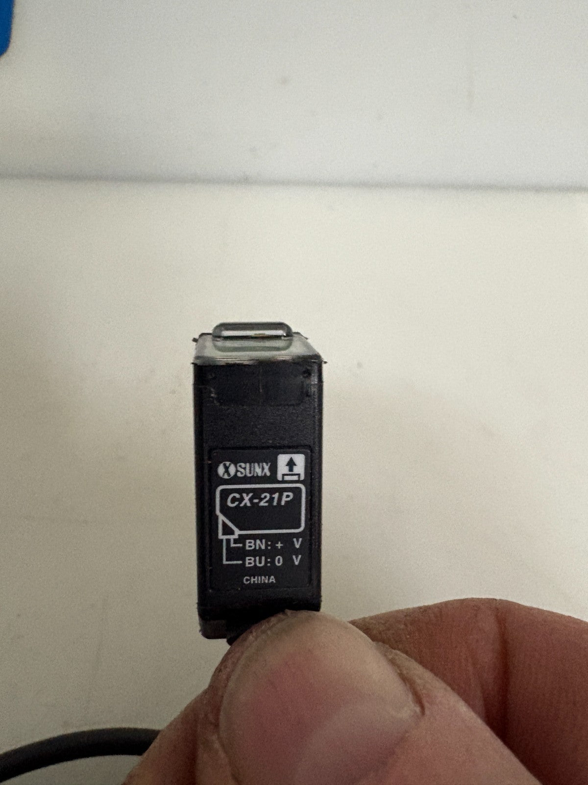 SUN X PHOTOELECTRIC BEAM SENSOR CX-21D AND CX-21P