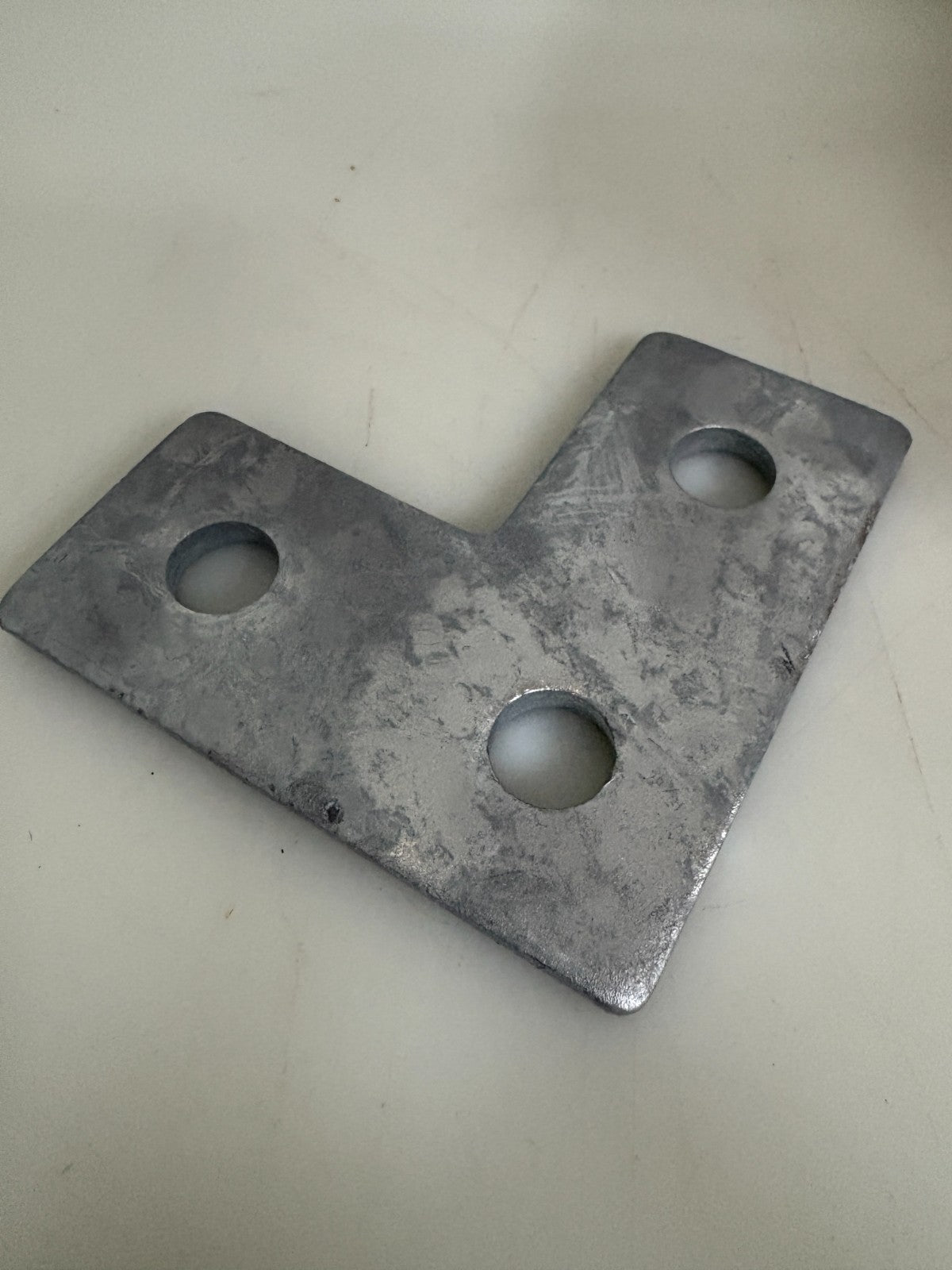THOMAS & BETTS SUPERSTRUT FLAT PLATE FITTING AB219HDGC 25 PER BOX1
