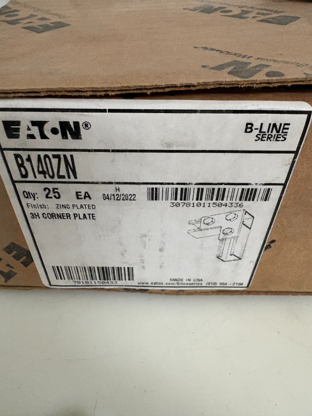 EATON 3H CORNER PLATE B14OZN 25 PER BOX 2
