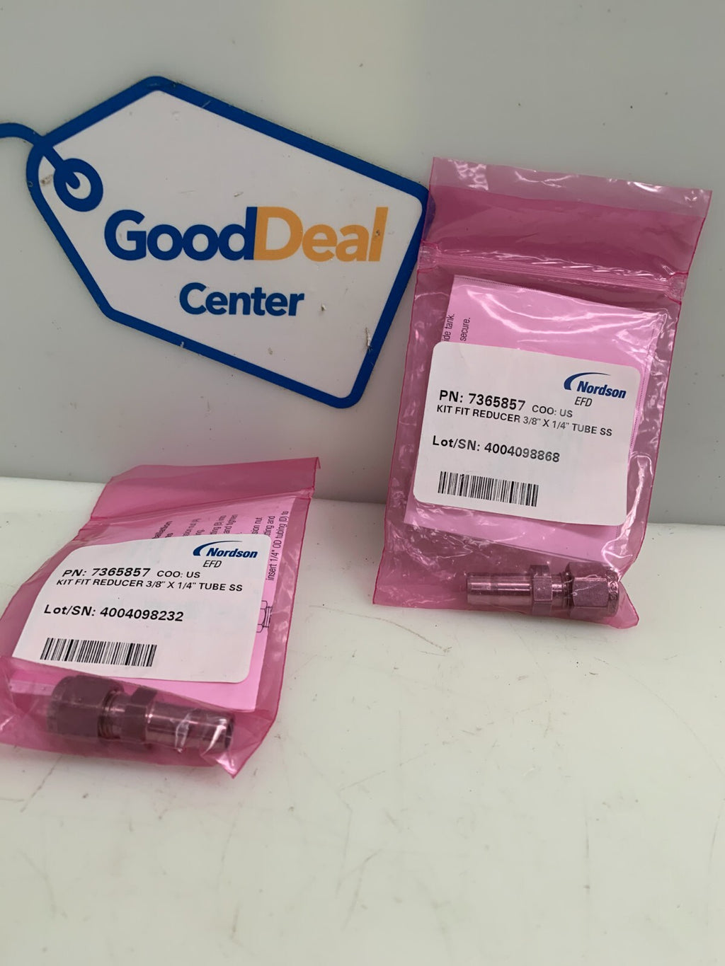 Lot of 2 Nordson 7365857 Kit Fit Reducer 3/8" x 1/4" Tube SS