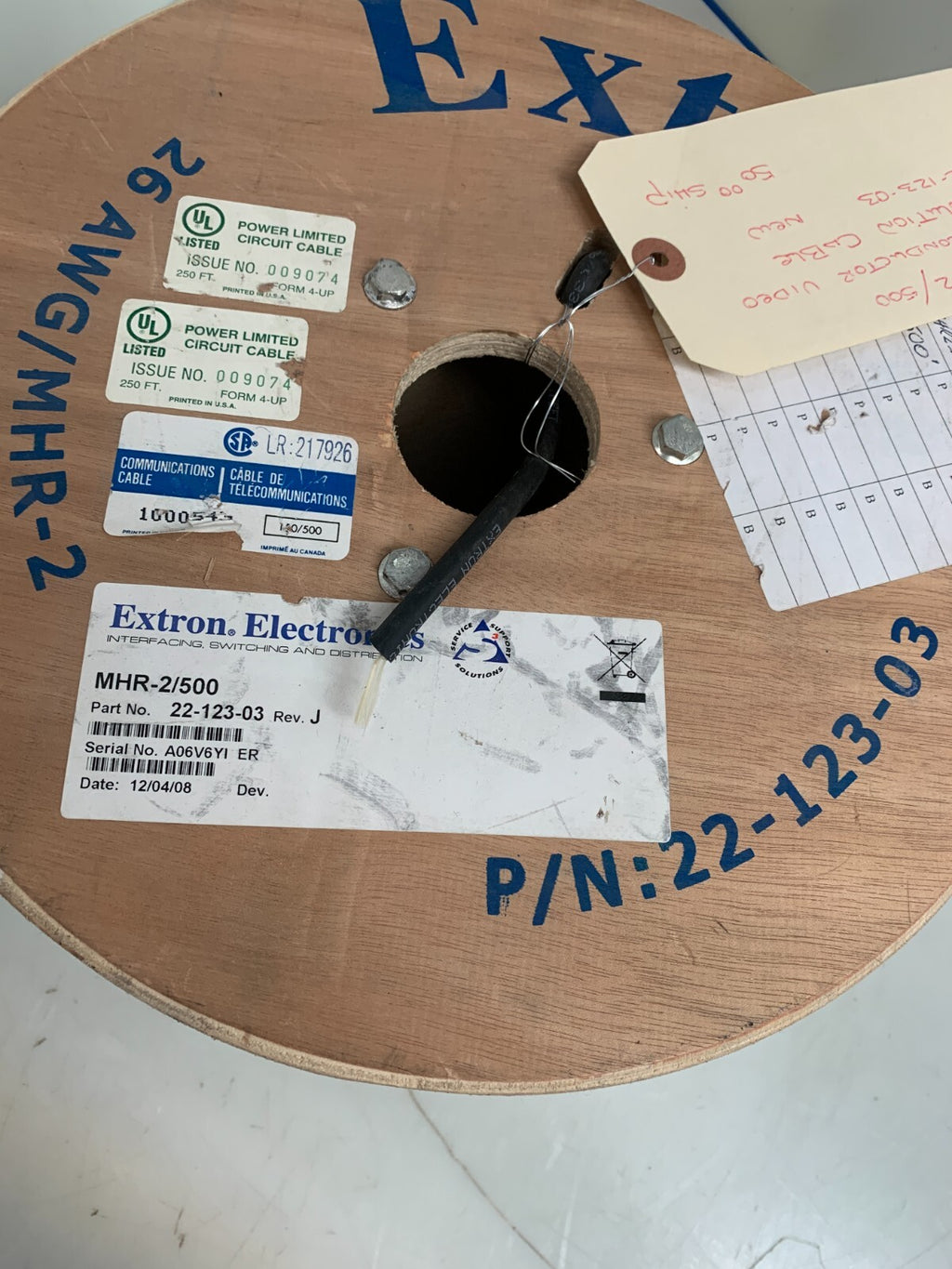 EXTRON MHR-5P/500 22-123-03 Rev.J Communications Cable