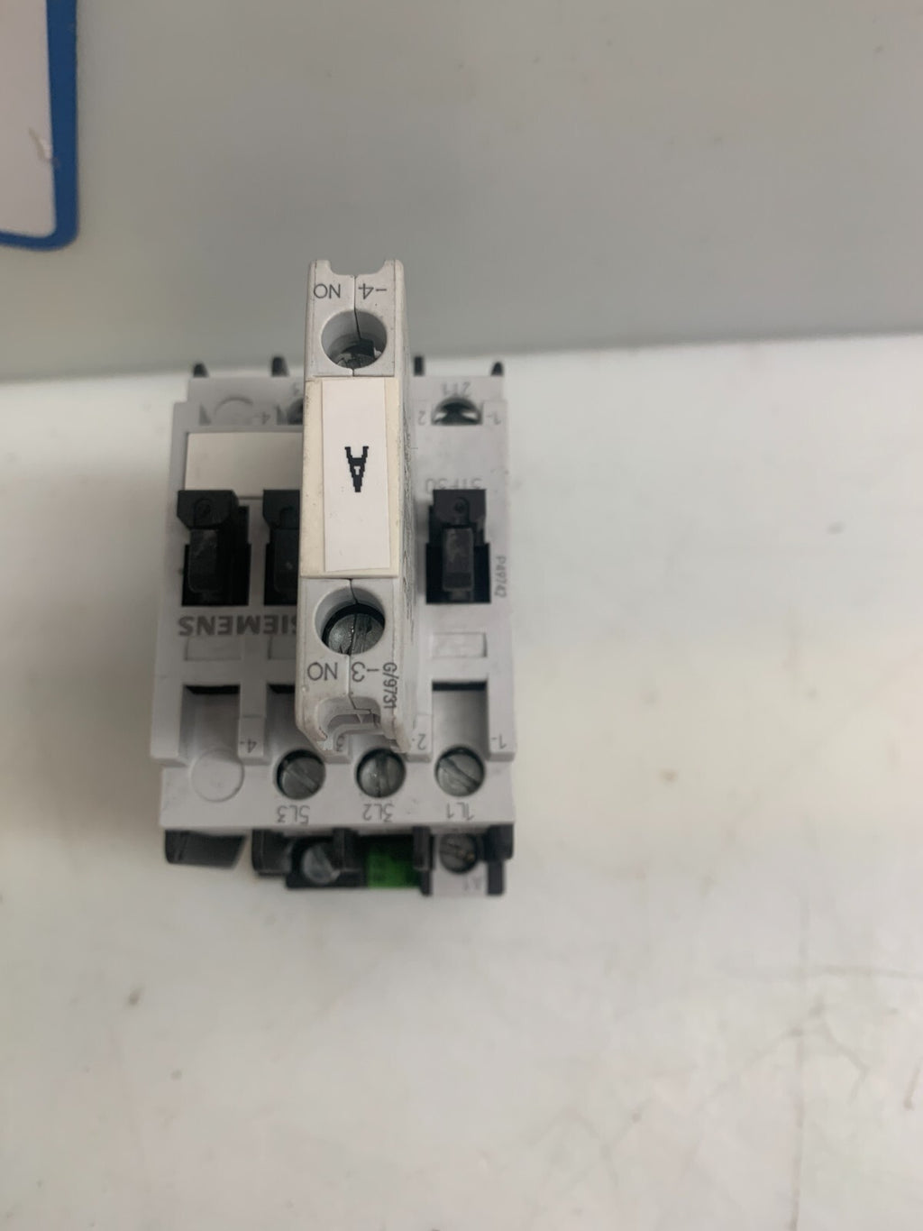SIEMENS  Contactor   3TF3000-0A   w/3TX4010-2A1