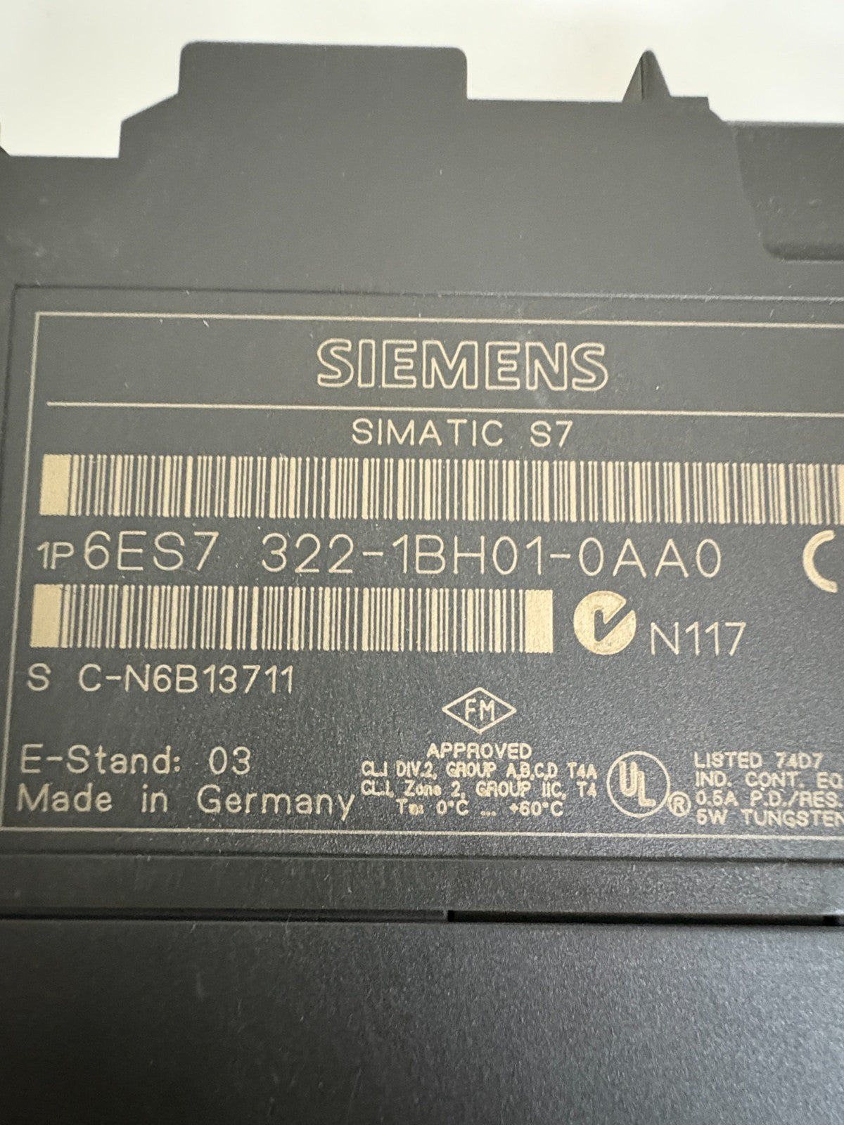 SIEMENS DIGITAL OUTPUT 6ES7-322-1BH01-0AA0