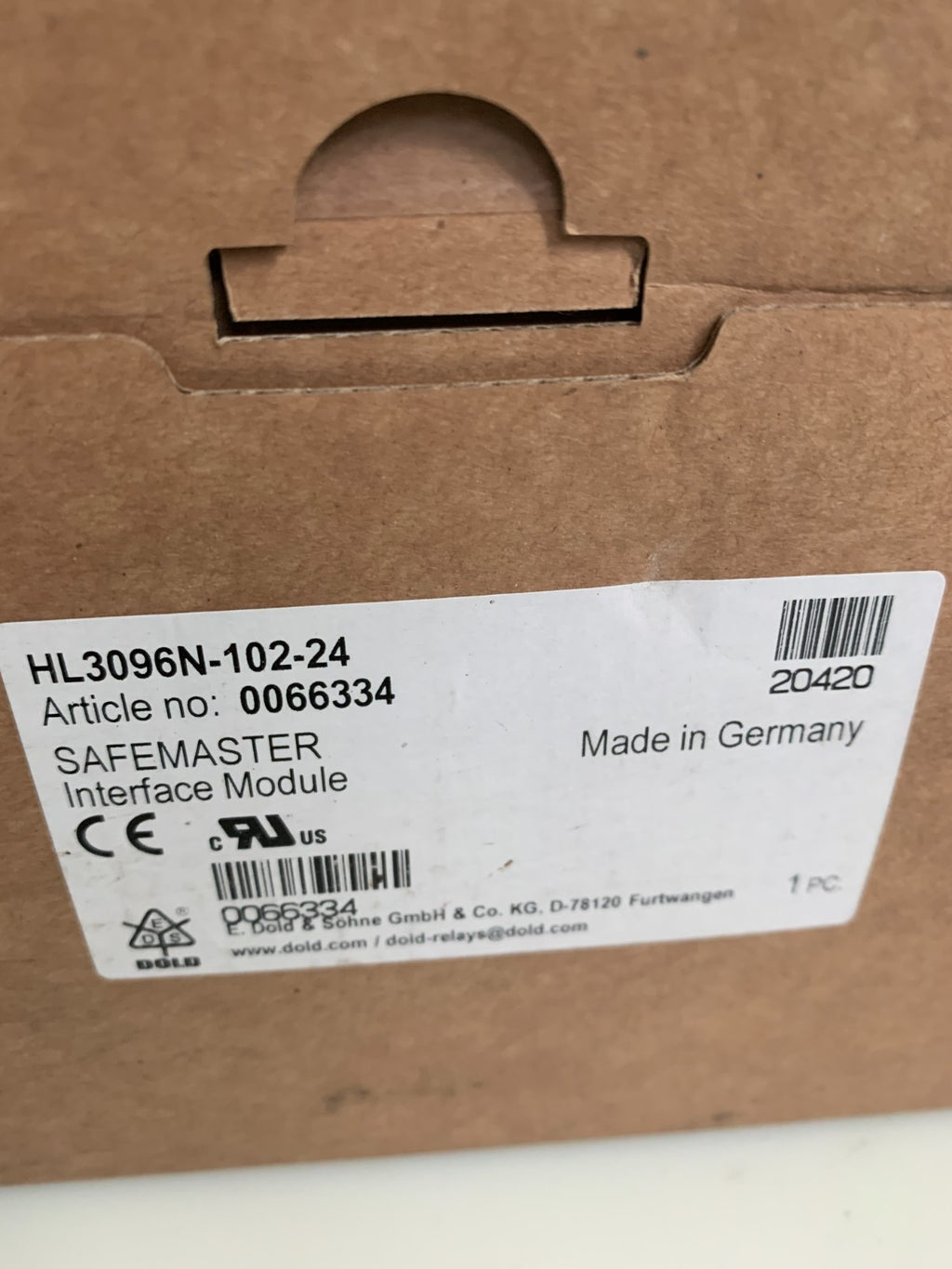 DOLD & SOHNE   Safemaster Interface Module  0066334   HL3096N-102-24  (Lot of 2)2
