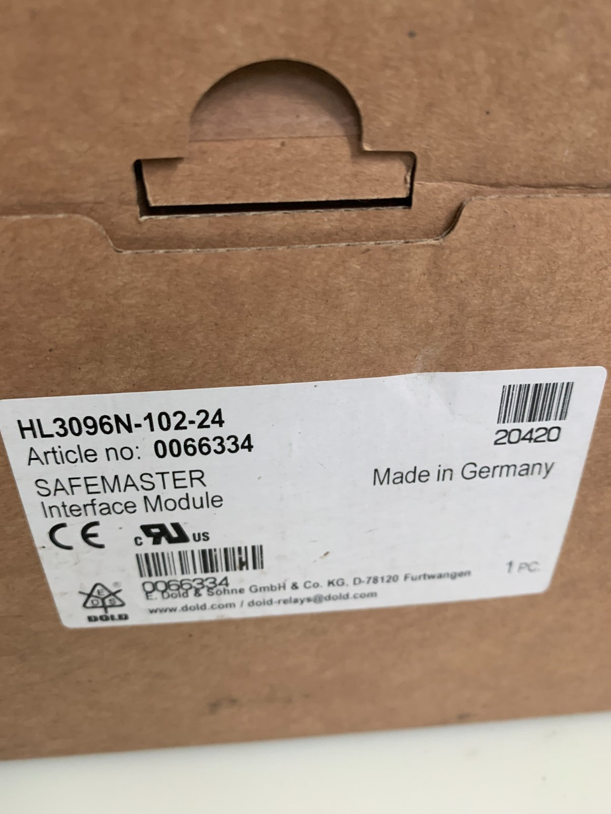 DOLD & SOHNE   Safemaster Interface Module  0066334   HL3096N-102-24  (Lot of 2)2
