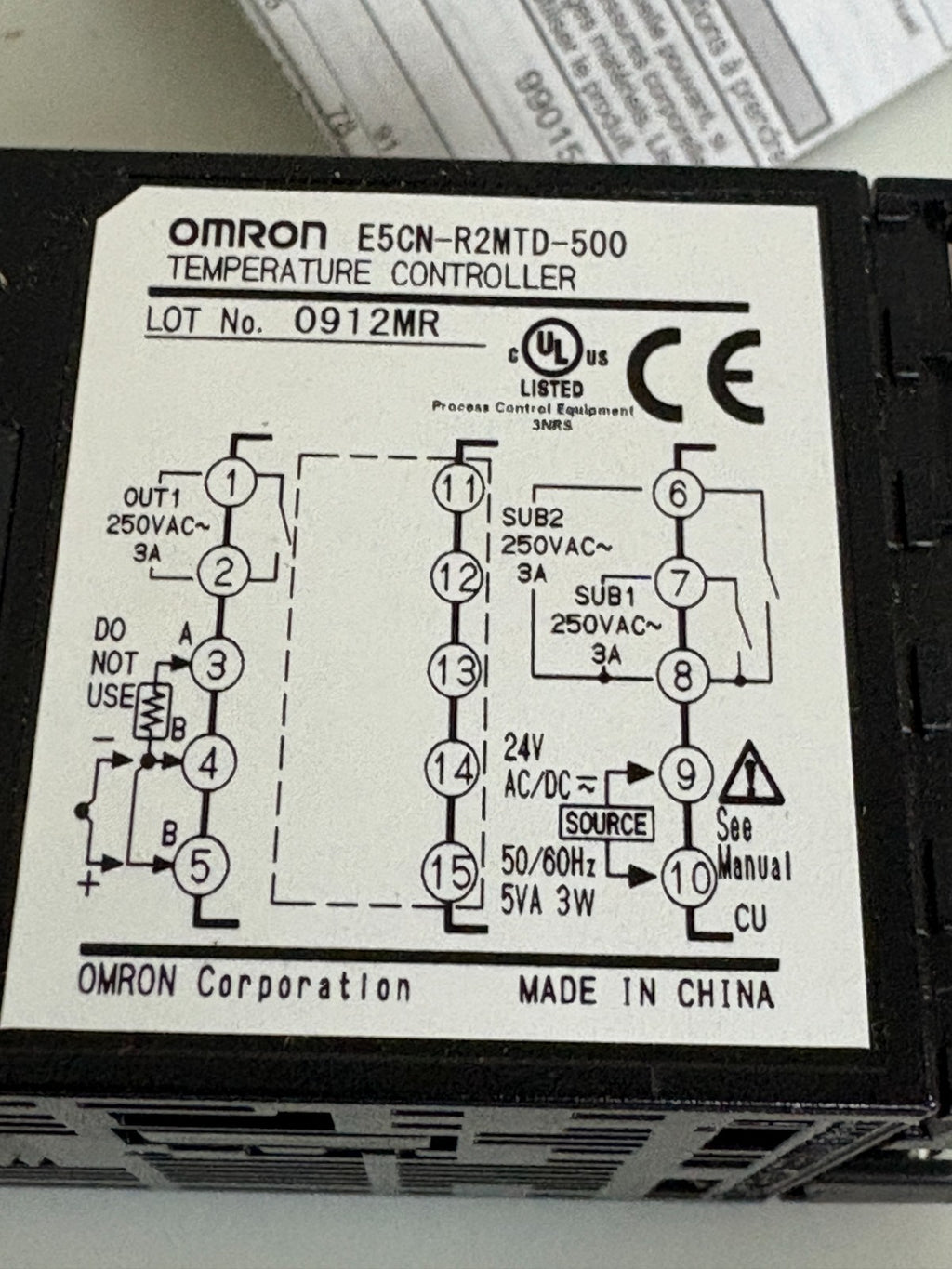 OMRON MULTI RANGE TEMPERATURE CONTROLLER E5CN-R2MTD-500