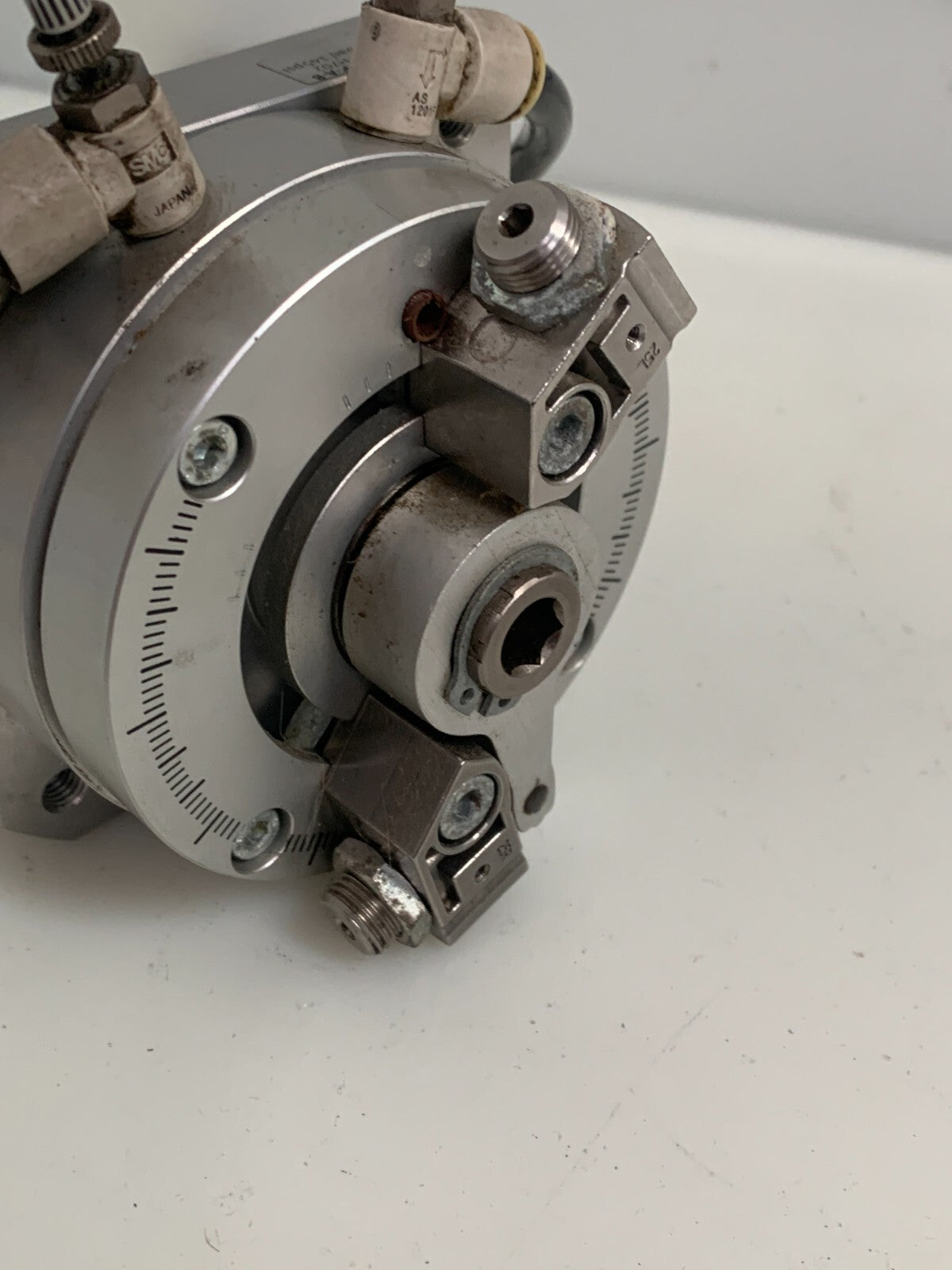 FESTO  DSM-25-270-P-A-B Semi Rotary Drive  547578
