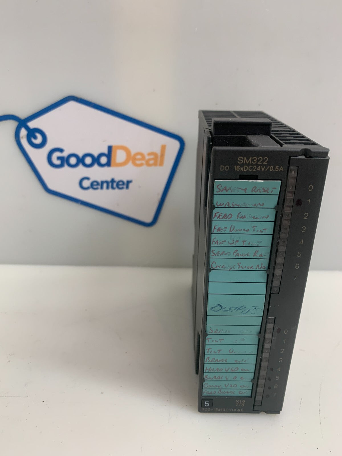SIEMENS / Simatic S7   I/O Module  6ES7 322-1BH01-0AA0