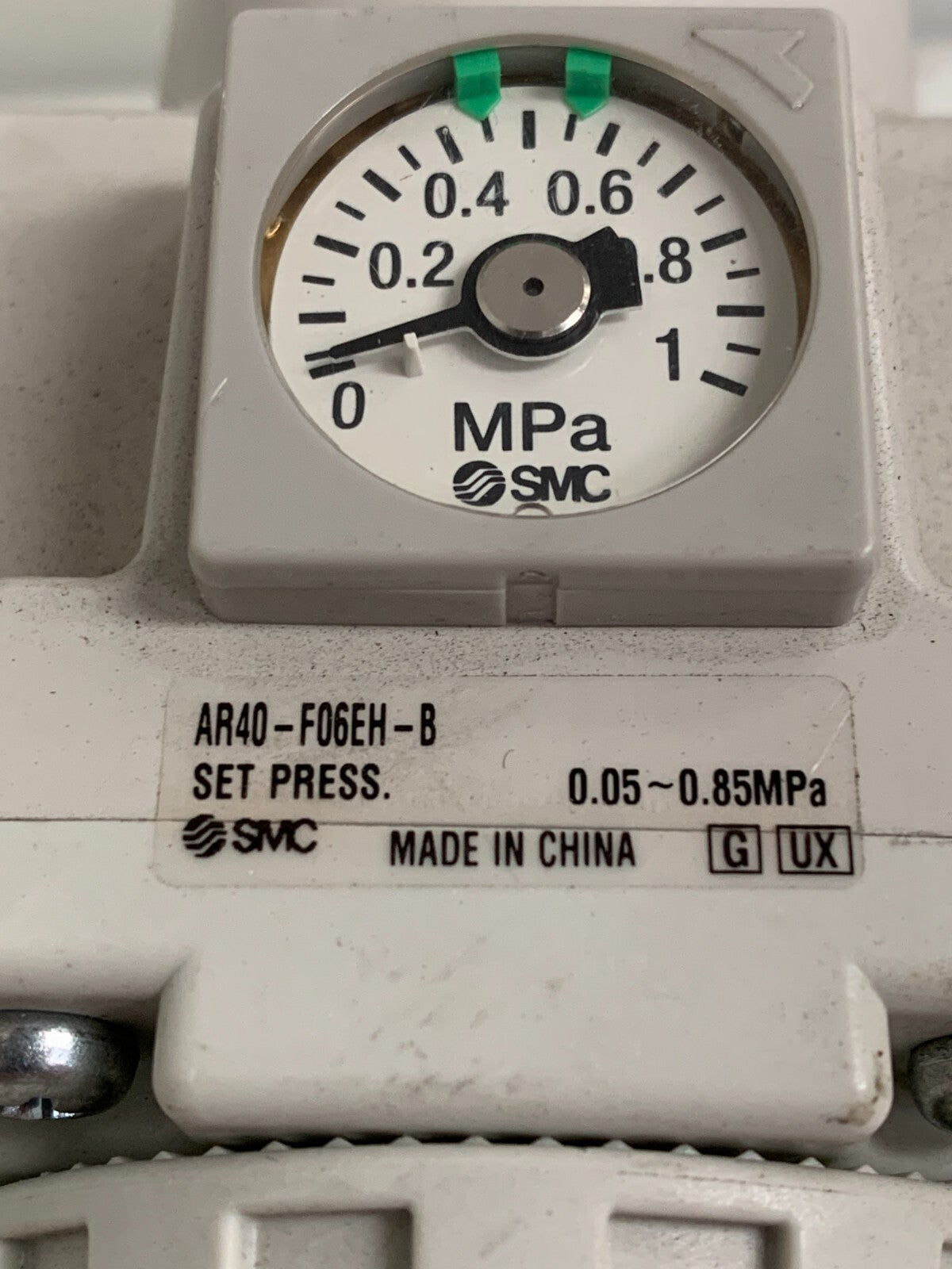 SMC PRESSURE GAUGE AR40-F06EH-B