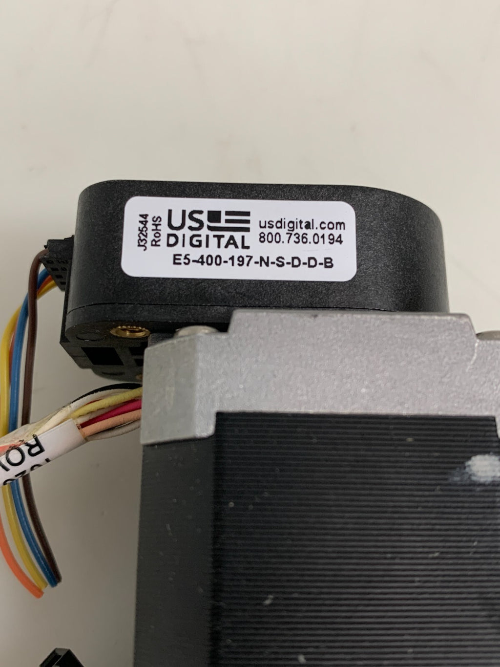 APPLIED MOTION   Step Motor  HT17-075D  w/Digital Encoder  E5-400-197-N-S-D-D-B