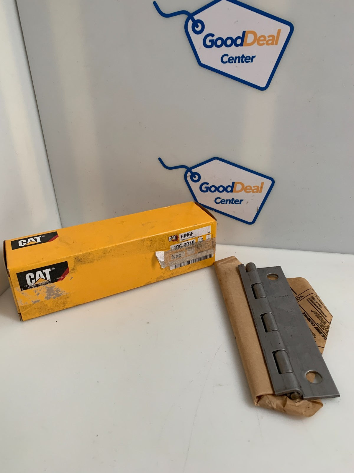 CAT Catterpillar Hinge 106-90100