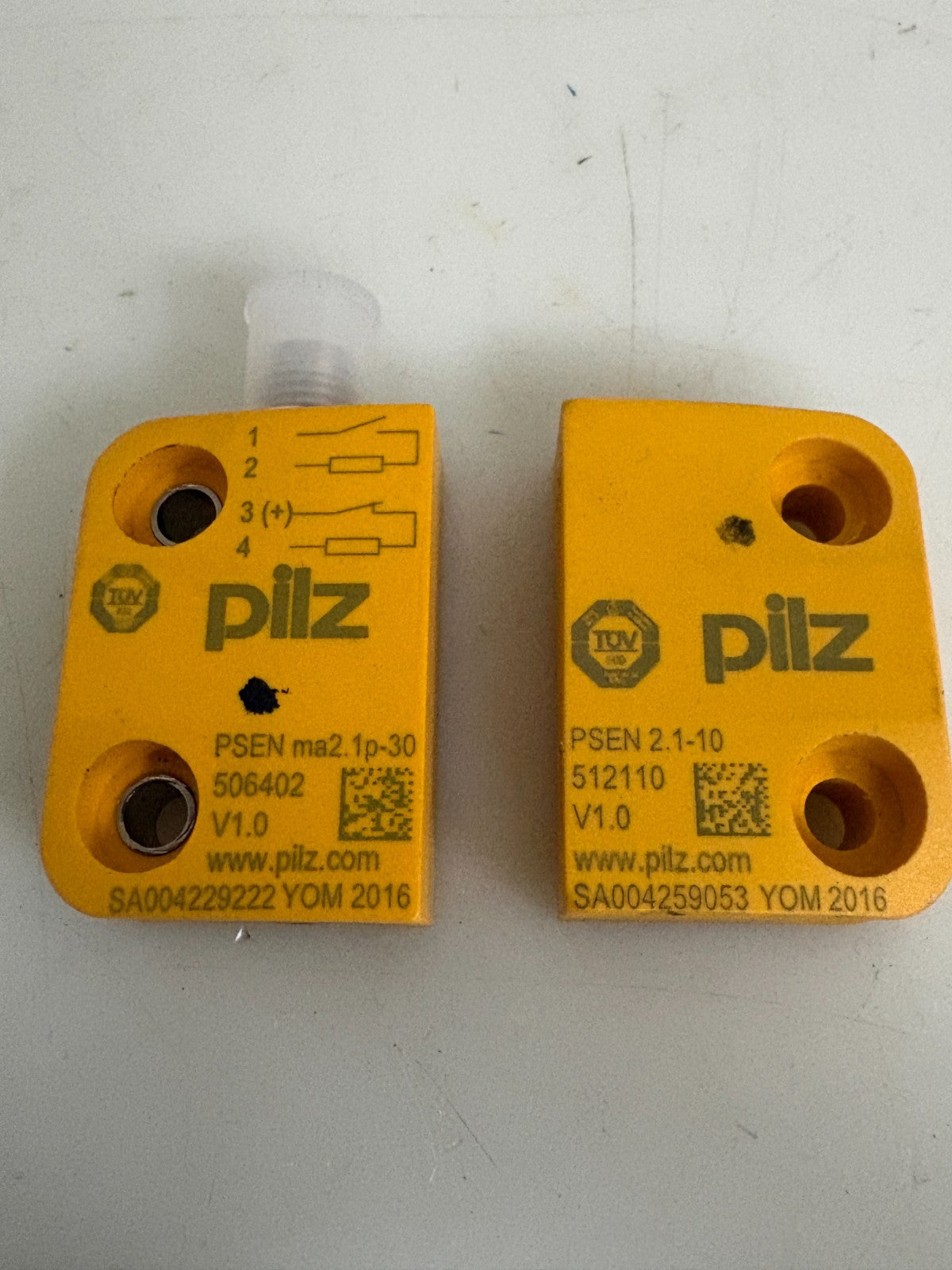 PILZ MAGNETIC SAFETY SENSOR #506402 W/PILZ 512110