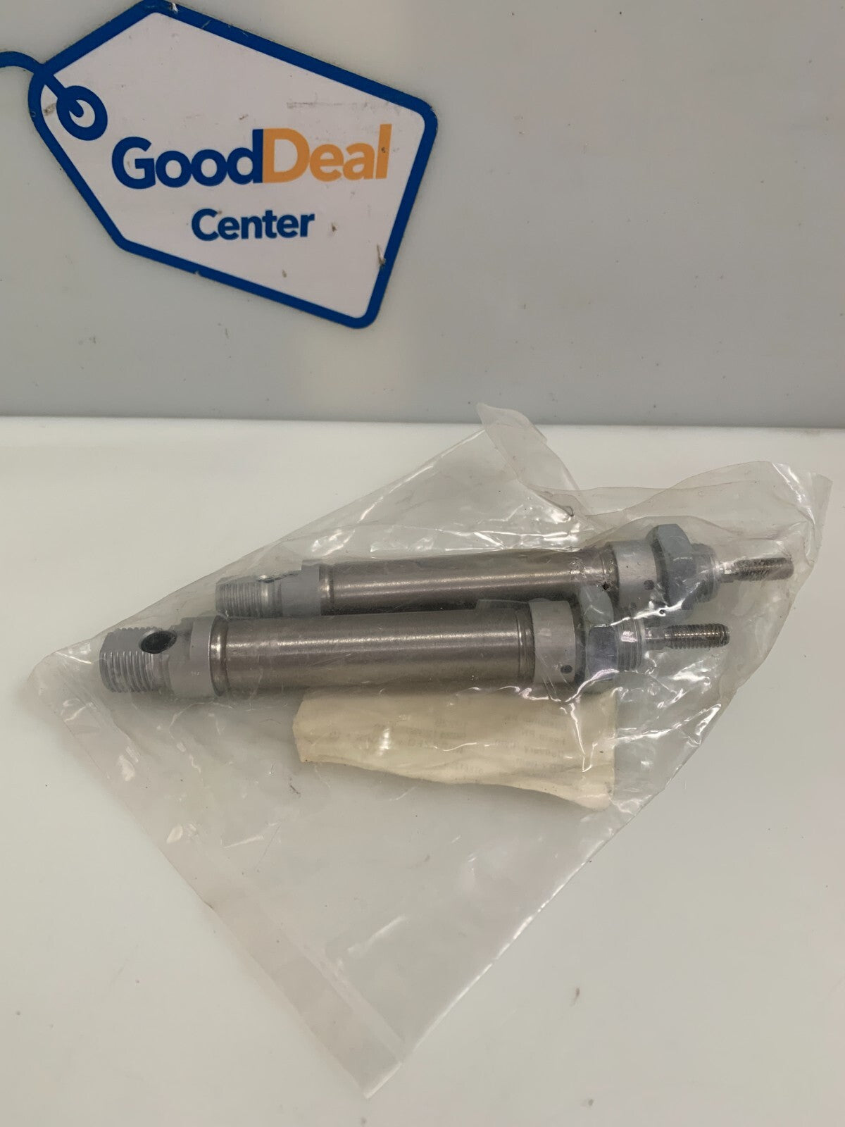 FESTO DSNU-16-40-PPV-A  Pneumatic Cylinder  19229  (Lot of 2)0