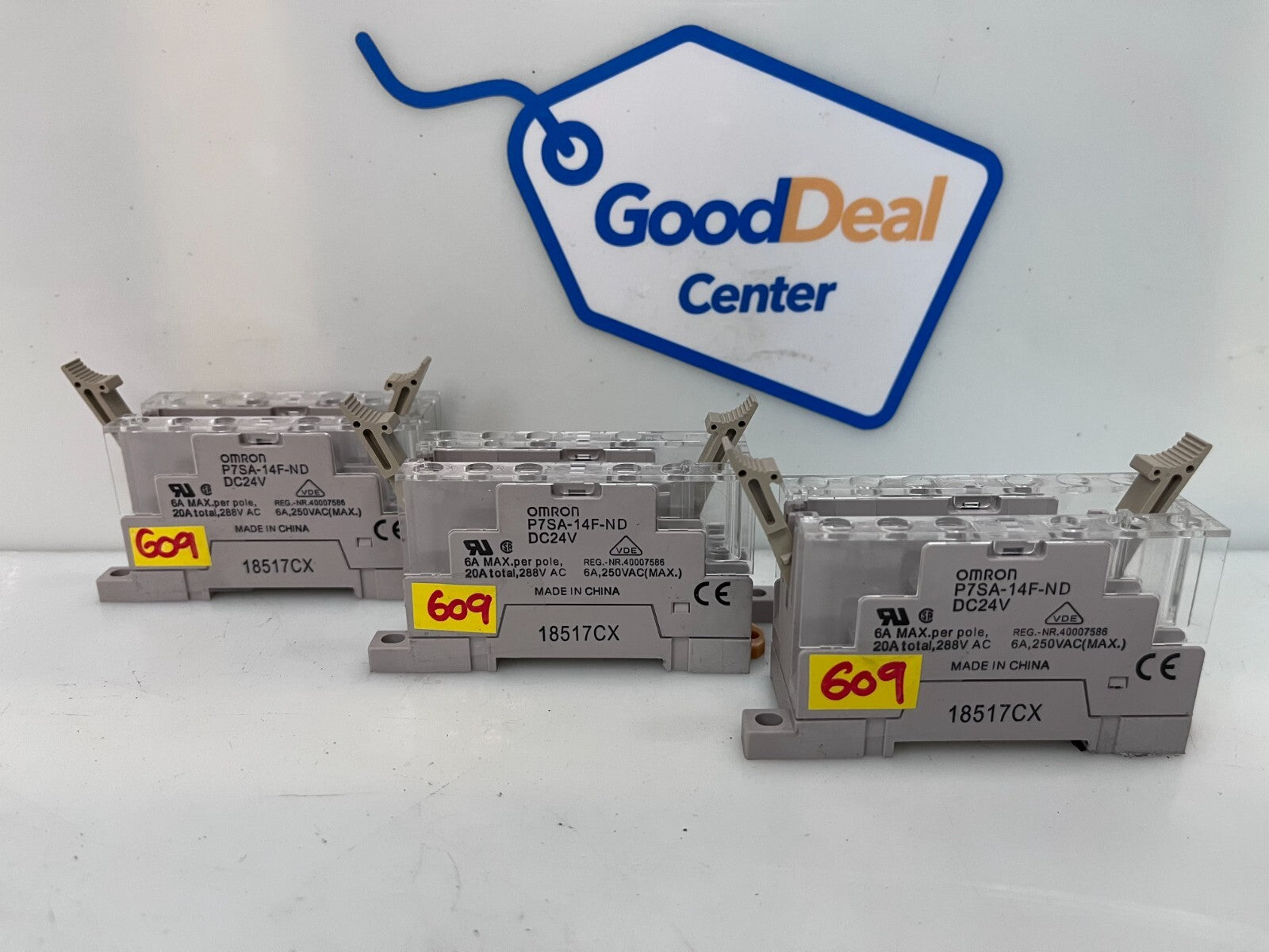 Lot of 3 Omron P7SA-14F-ND DC24V Relay Sockets 6P DIN