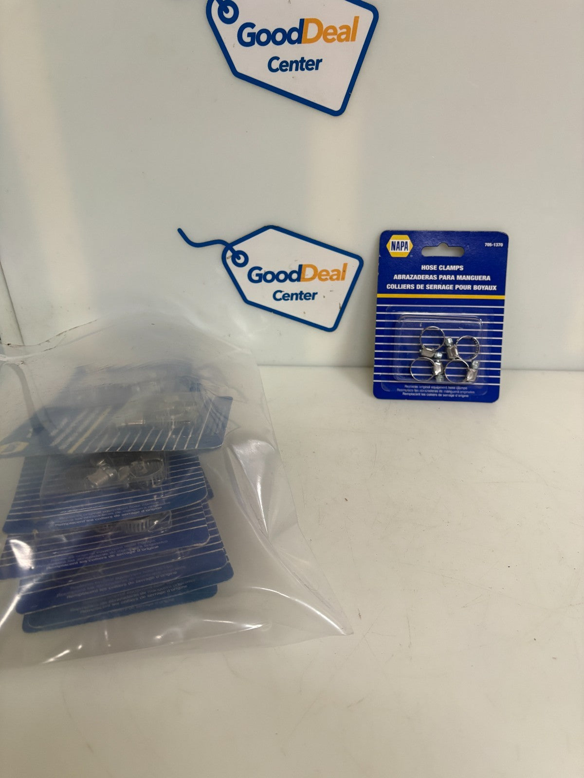 NAPA HOSE CLAMPS 705-1370 11 CARD OF 4
