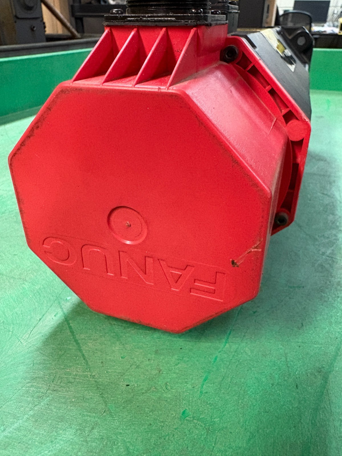 GE FANUC PERMANENT MAGNET SERVO MOTOR A06B-0512-B141-R