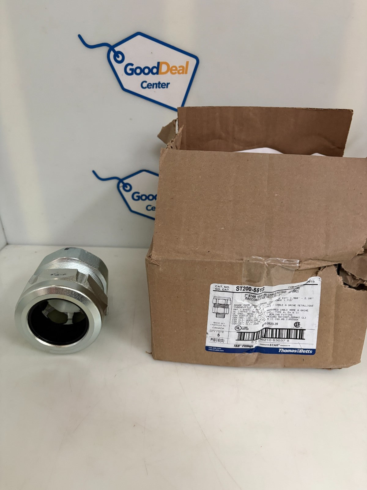 ABB THOMAS & BETTS 2" STAR TECK CABLE FITTING ST 200-551S 4 IN BOX0