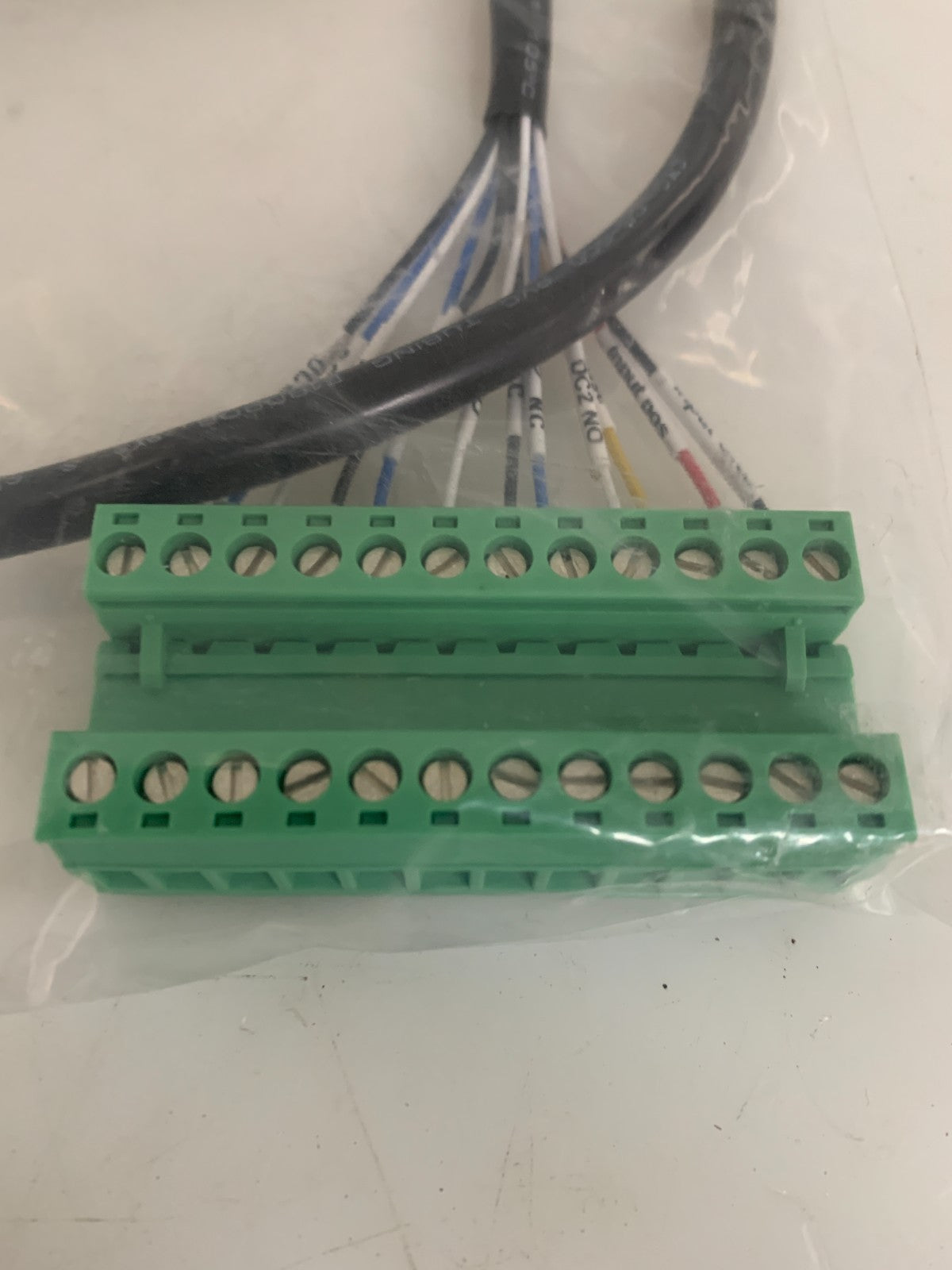 DRY CONTACT CONNECTOR 12 SLOT W/CABLE1