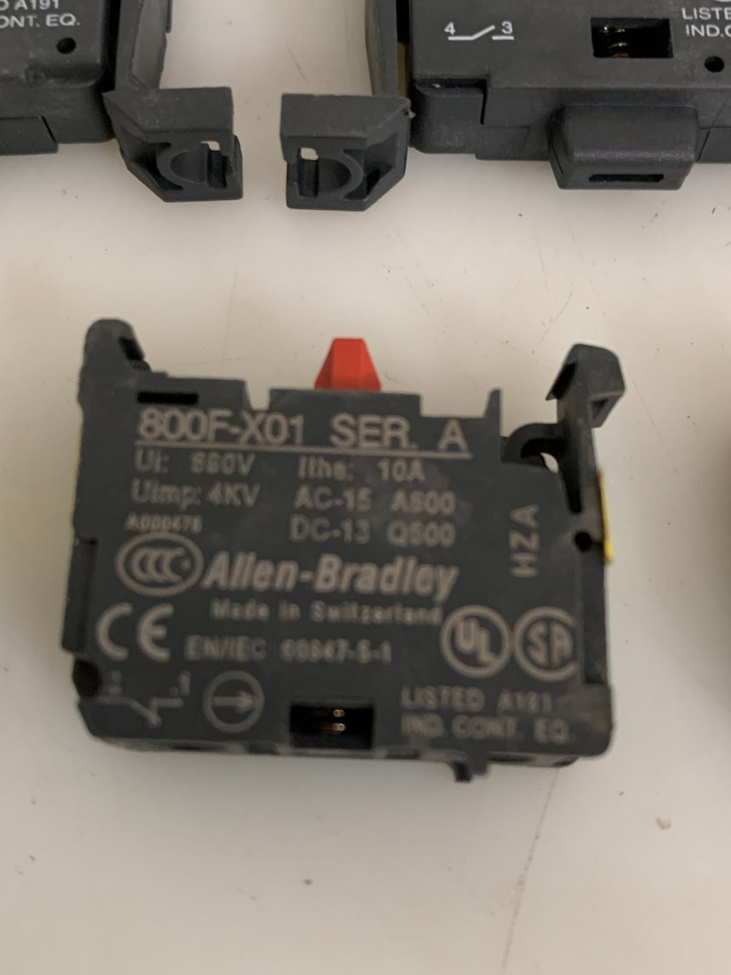 MIX LOT OF 7  ALLEN BRADLEY CONTACT BLOCK  4X800F-BX10 2X800F-X01  1X800F-X10