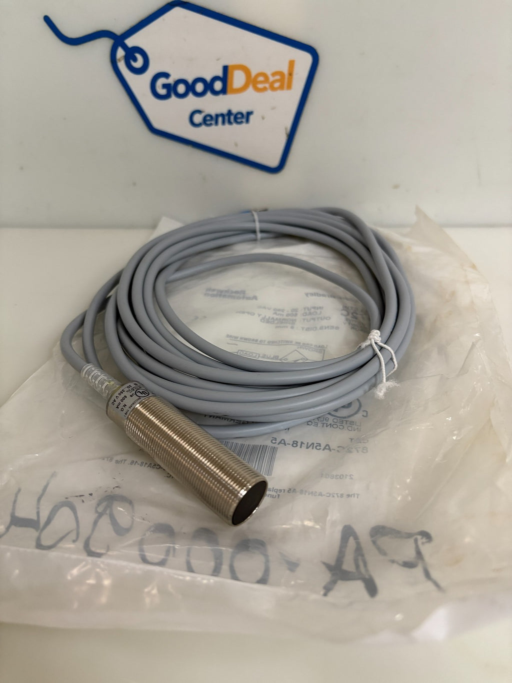 ALLEN BRADLEY INDUCTIVE PROXIMITY SENSOR 872C-A5N18-A5