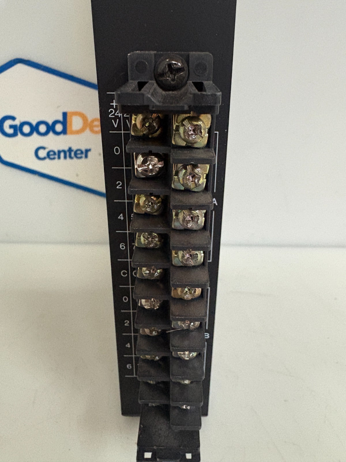 GENERAL ELECTRIC 24 VDC OUTPUT 16 CIRCUITS MODULE IC630MDL352 A2