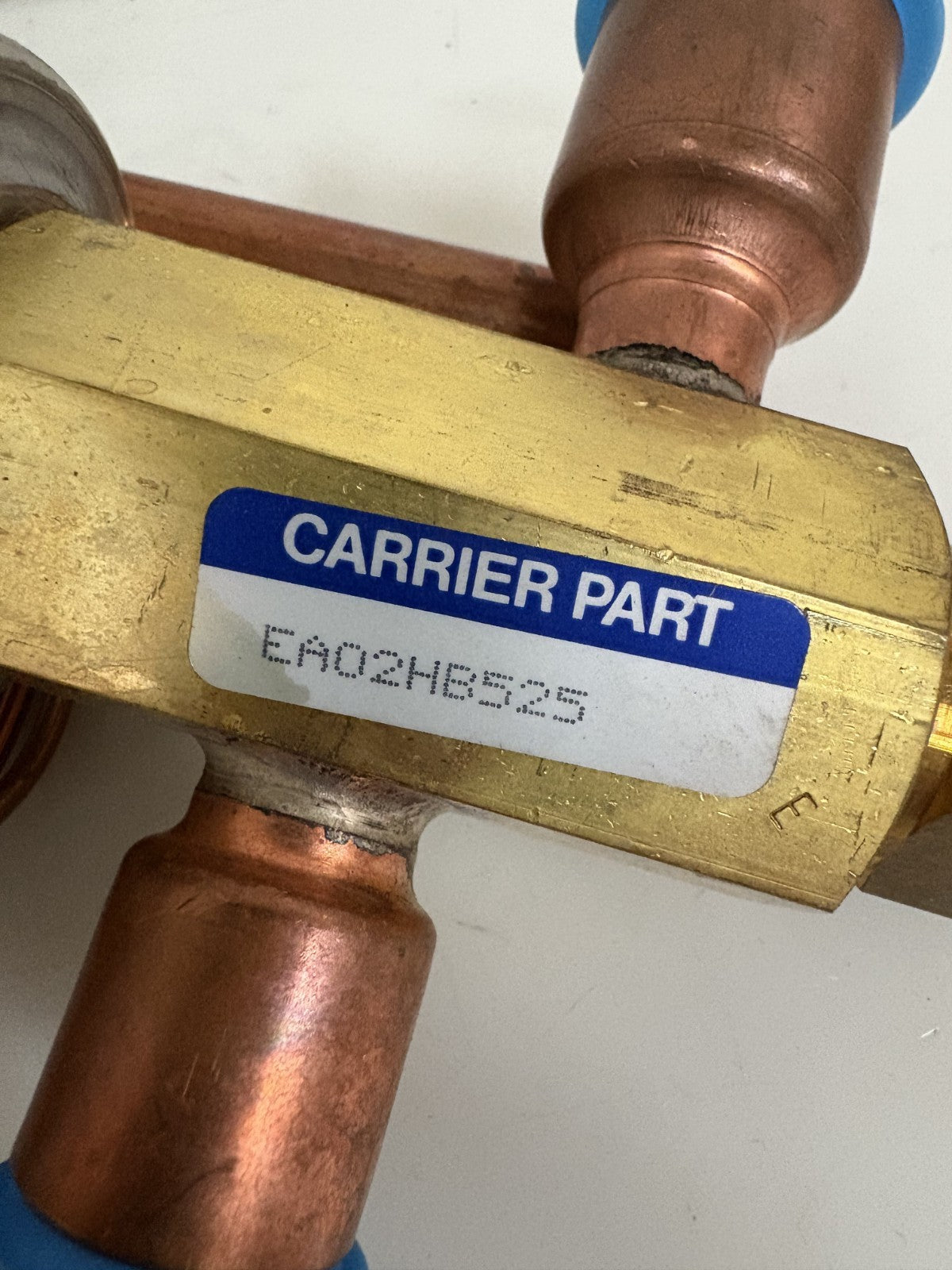 CARRIER EXPANSION VALVE EA 02 HB 525