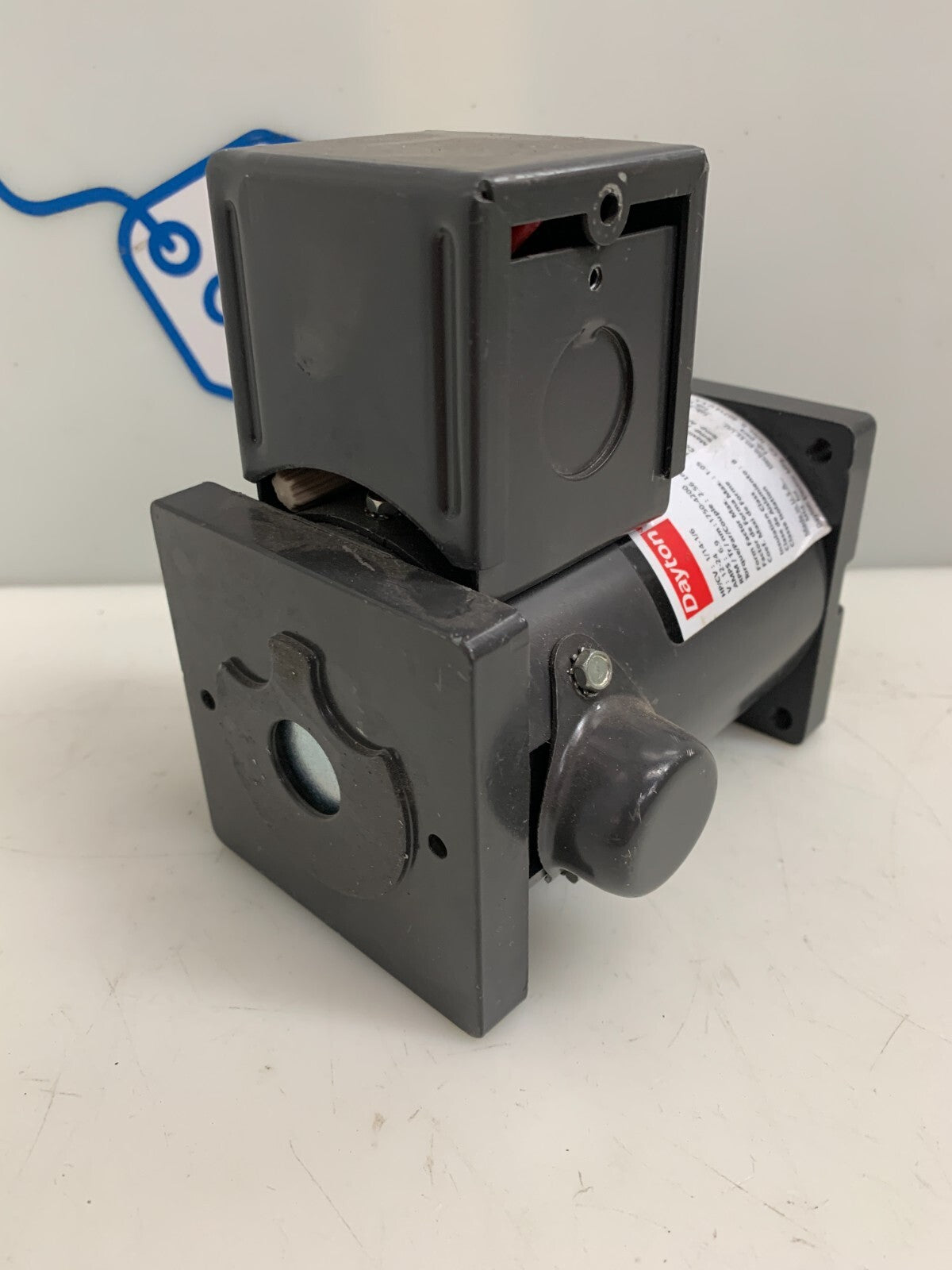 DAYTON 4Z144 PERMANENT MAGNET DC MOTOR2