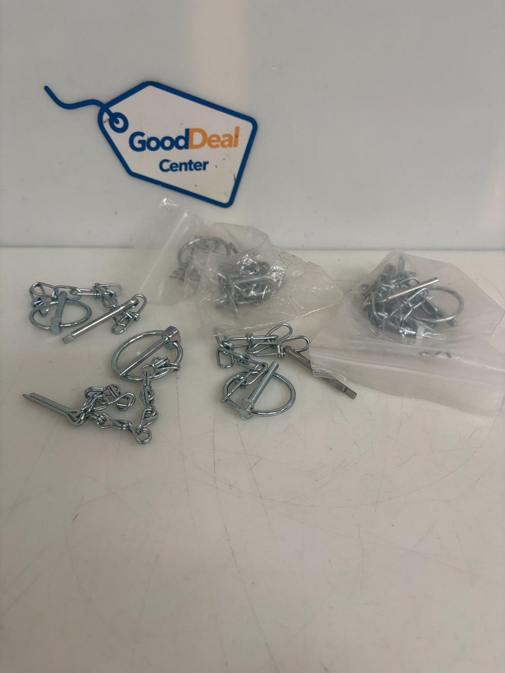 LOT OF 6 LYNCH PIN W/CHAIN & COTTER 3/16" X 1 1/4"0