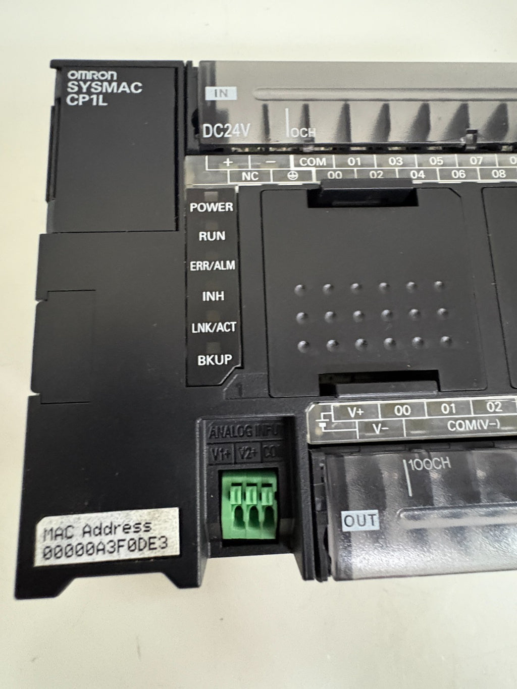 OMRON CPU PROGRAMMABLE CONTROLLER CP1L-EM40DT-D