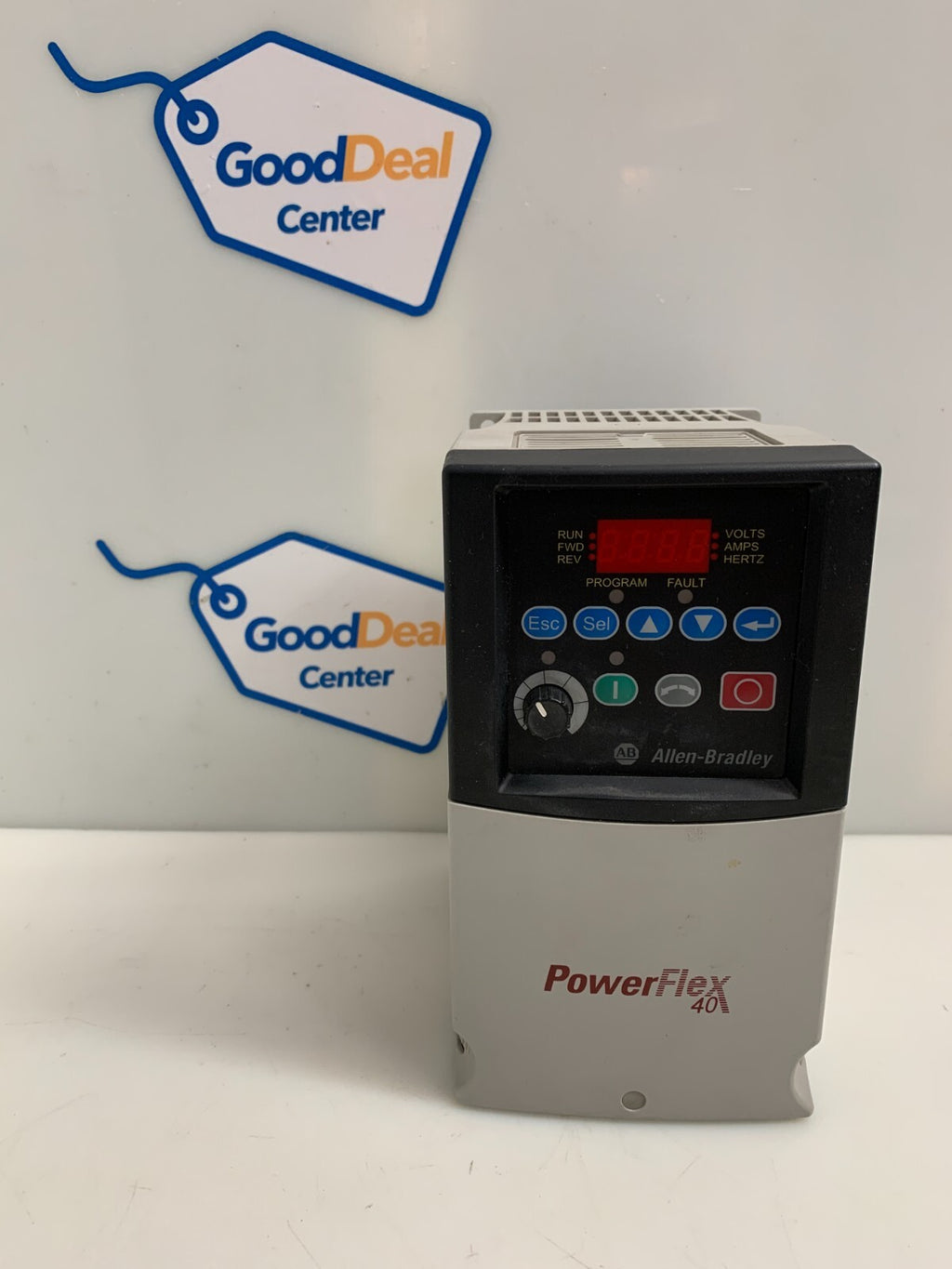 ALLEN BRADLEY / PowerFlex 40   AC  Drive   Serie A  22BD1P4N104