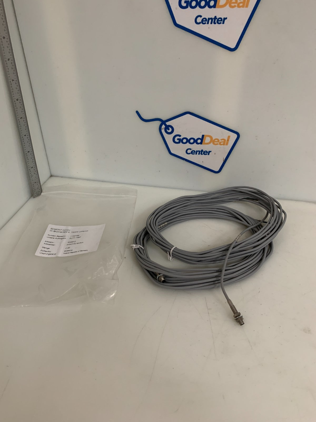 LOT OF 2  SOMONT GMBH PROXIMITY SWITCH 1122199 9D0012 AU11-1897