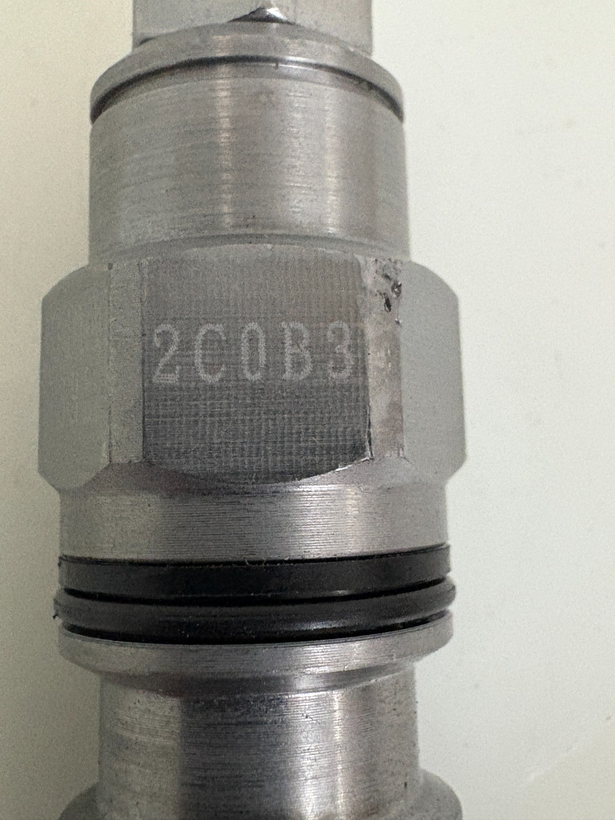 SUN HYDRAULIC COUNTER BALANCE VALVE CB11A33HL2