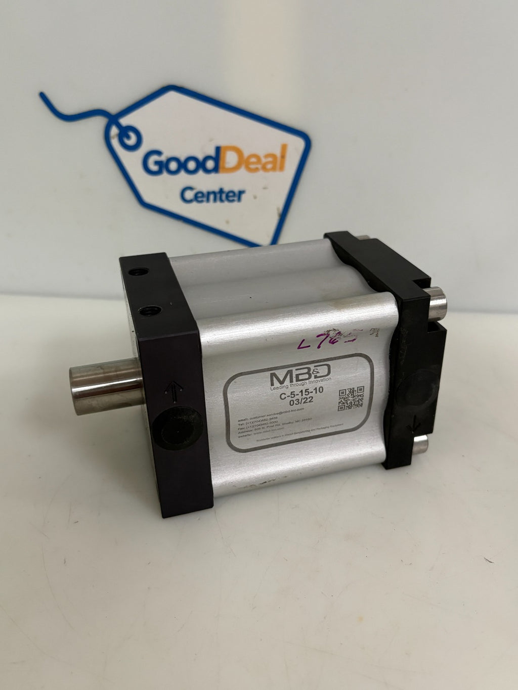 MB & D PNEUMATIC CYLINDER C-5-15-10